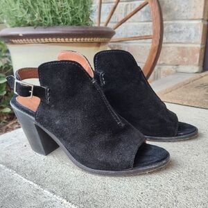 FRYE Courtney Black Suede Slingback Booties